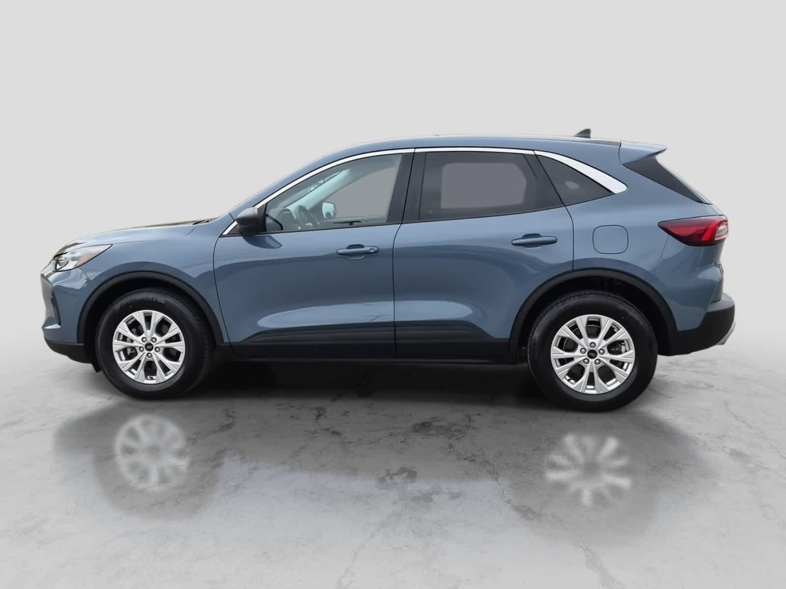 Used 2023 Ford Escape Active AWD/4WD image 5