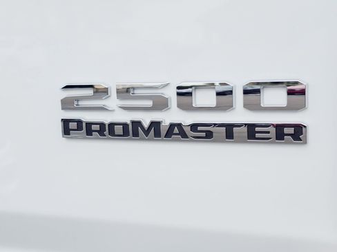 Used 2025 RAM ProMaster 2500 w/ Convenience Group image 23