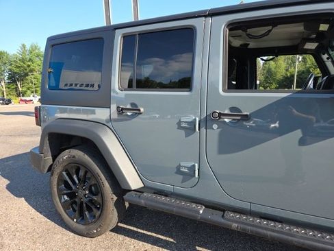 Used 2015 Jeep Wrangler Unlimited Sport w/ Dual Top Group AWD/4WD image 26