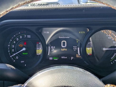 Used 2024 Jeep Wrangler Unlimited Sahara w/ Technology Group image 2