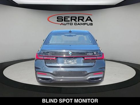 Used 2020 BMW 750i xDrive w/ Executive Package AWD/4WD image 12