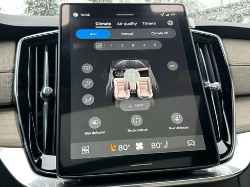 New 2026 Volvo XC90 B6 Plus w/ Protection Package image 29