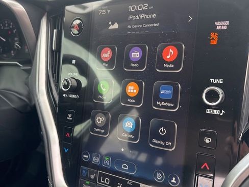 Used 2025 Subaru Outback Touring XT image 11