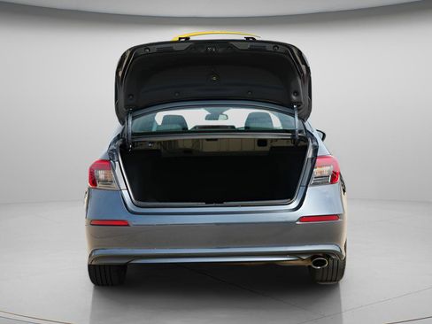 Used 2023 Honda Civic Sport image 11