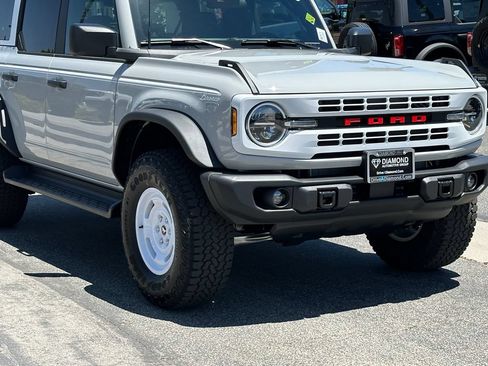 New 2026 Ford Bronco Heritage Edition AWD/4WD image 11