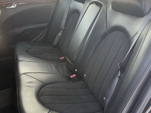 Used 2009 Buick Lucerne Super image 6