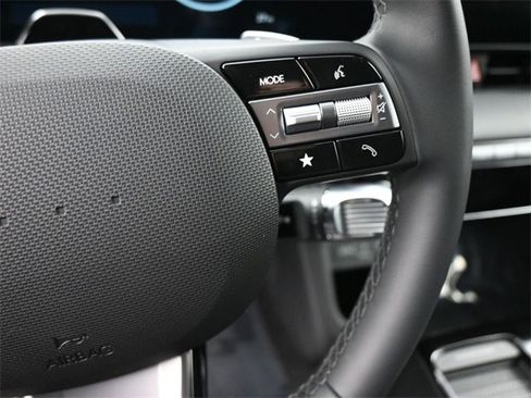 New 2026 Hyundai Ioniq 5 SEL image 18