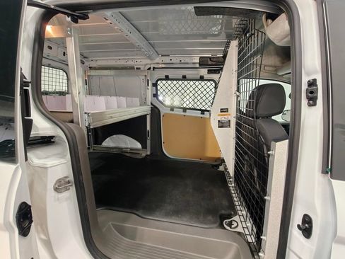 Used 2022 Ford Transit Connect XLT FWD image 19