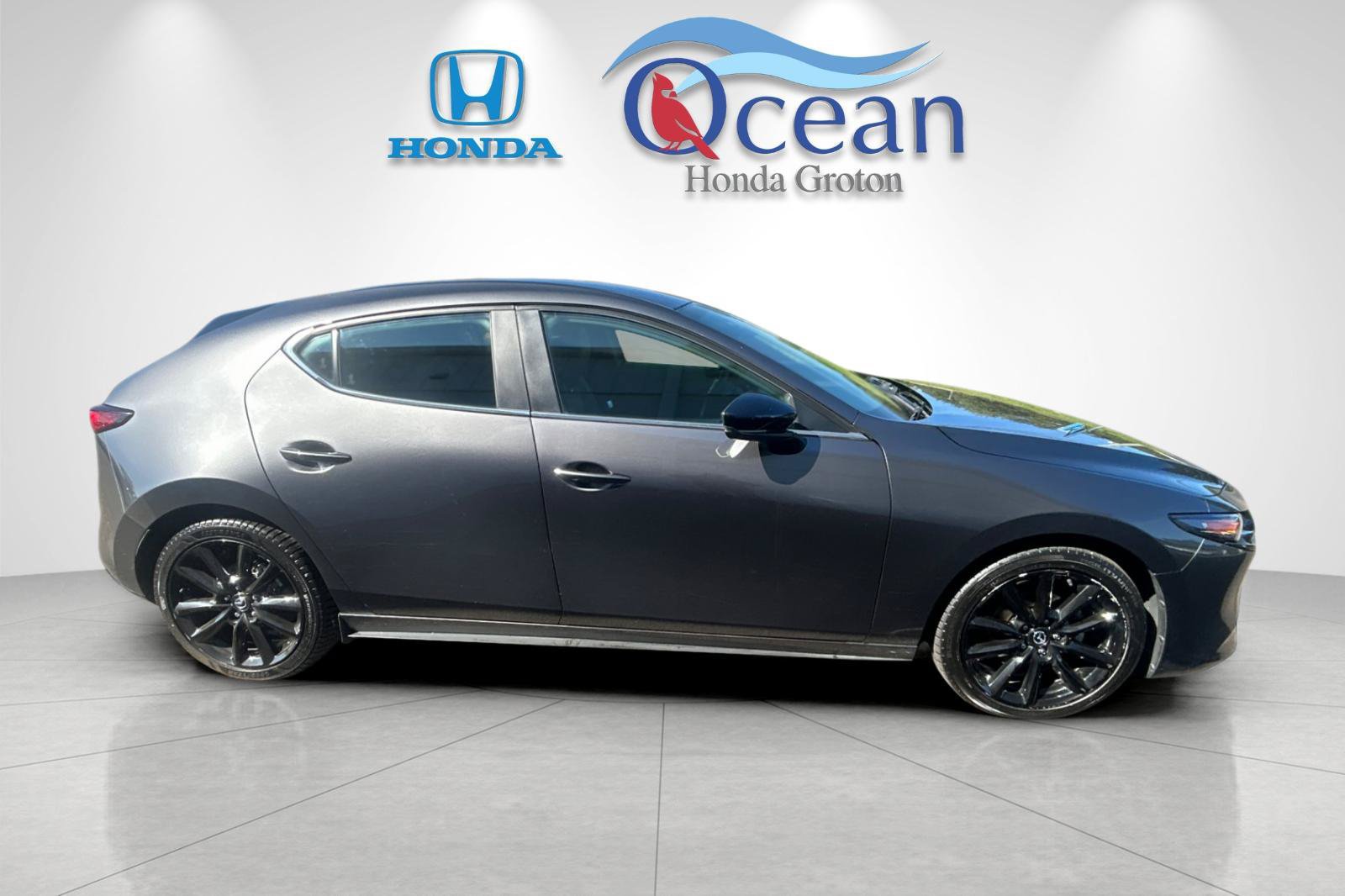 Used 2025 MAZDA MAZDA3 s Sport FWD image 2