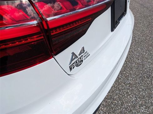 Used 2022 Audi A4 2.0T Premium Plus w/ Premium Plus Package image 12