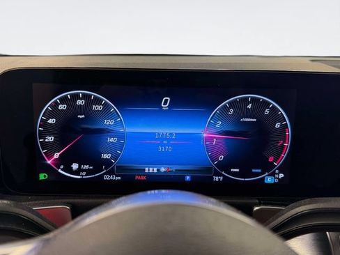 Certified 2026 Mercedes-Benz GLB 250 4MATIC image 26