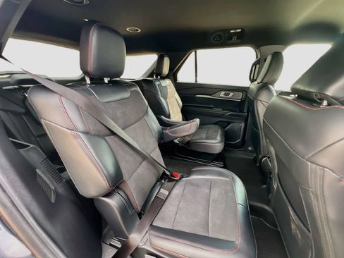 Used 2026 Ford Explorer ST AWD/4WD image 29