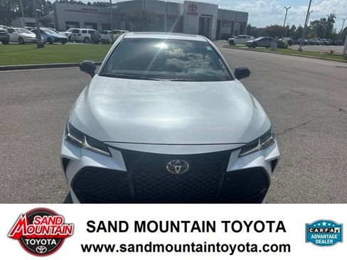 Used 2021 Toyota Avalon Touring w/ Advanced Safety Package FWD image 8