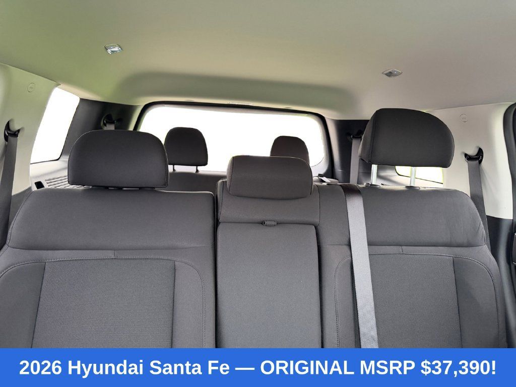 Used 2026 Hyundai Santa Fe SE FWD image 14