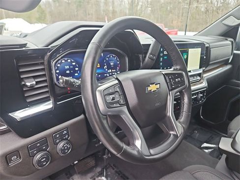 Certified 2024 Chevrolet Silverado 2500 LT w/ All Star Edition image 10