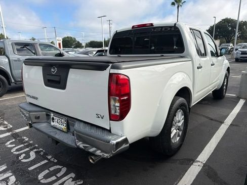 Used 2019 Nissan Frontier SV RWD image 7
