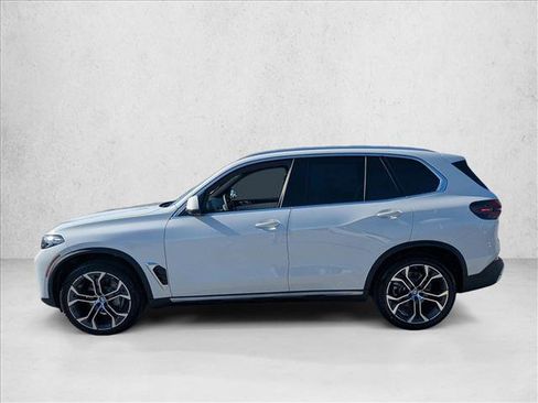 New 2026 BMW X5 sDrive40i w/ Climate Comfort Package RWD image 5