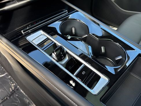 New 2026 Volkswagen Atlas SEL Premium R-Line image 21