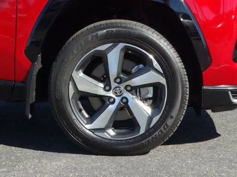 Certified 2024 Toyota RAV4 SE image 8