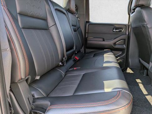 Used 2024 Nissan Frontier Pro-X w/ Pro Premium Package RWD image 19