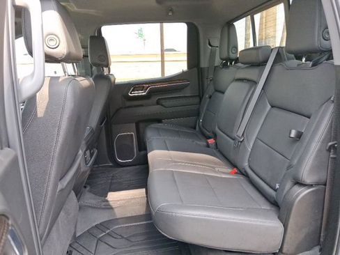 Used 2023 Chevrolet Silverado 1500 RST image 17