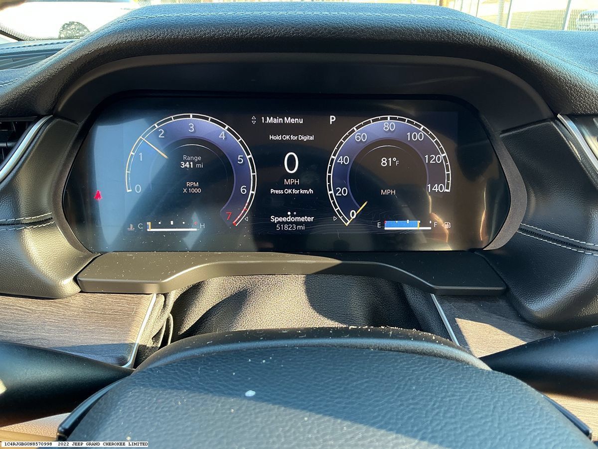 Used 2022 Jeep Grand Cherokee Limited RWD image 10