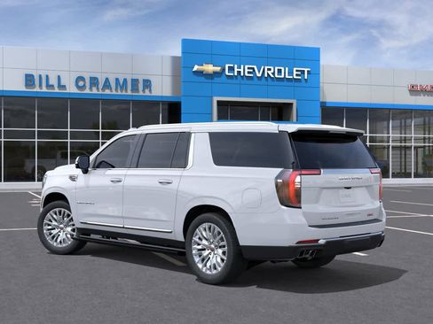 New 2026 GMC Yukon XL Denali w/ Denali Reserve Package RWD image 19