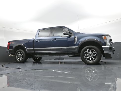 Used 2020 Ford F250 Lariat w/ Lariat Ultimate Package AWD/4WD image 32