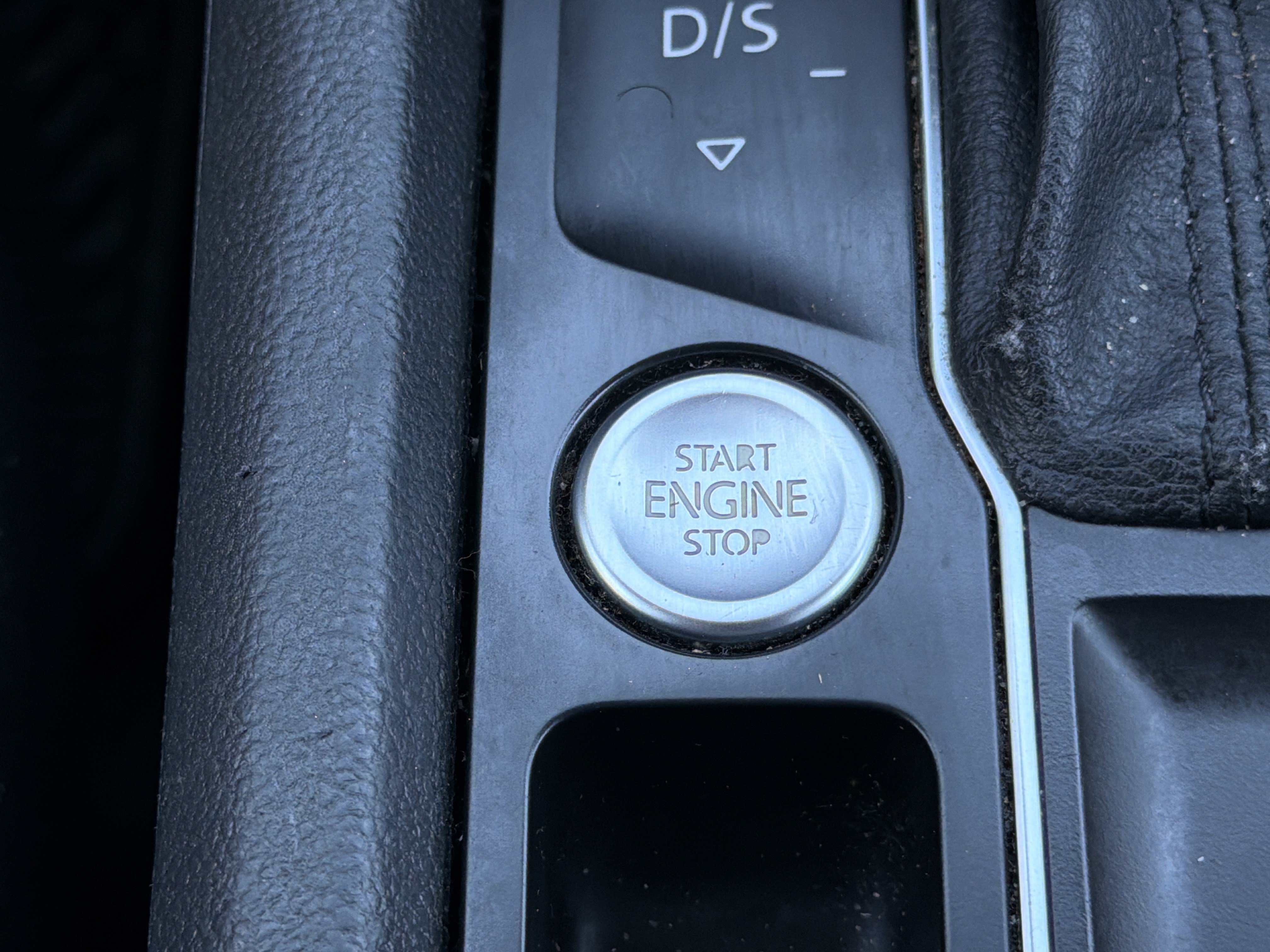 Used 2019 Volkswagen Atlas SE FWD image 9