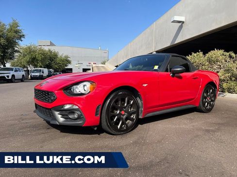 Used 2018 FIAT 124 Spider Abarth w/ Convenience Group RWD image 1