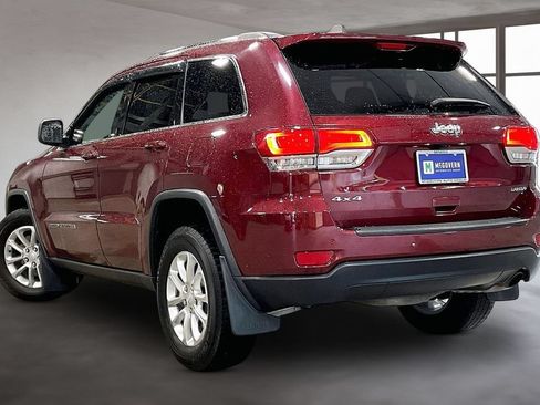 Used 2021 Jeep Grand Cherokee Laredo w/ Security & Convenience Group AWD/4WD image 4