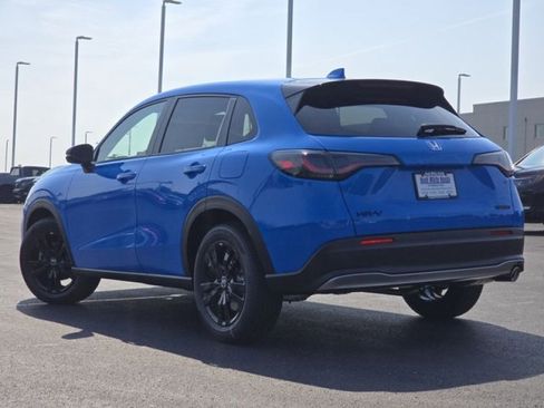 New 2026 Honda HR-V Sport image 9