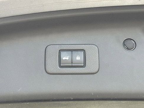 Certified 2024 Nissan Armada SL w/ Captain's Chairs Package image 24