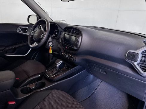 Certified 2024 Kia Soul LX FWD image 26