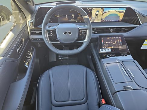 New 2026 INFINITI QX80 4WD w/ Sport Exterior Package image 16