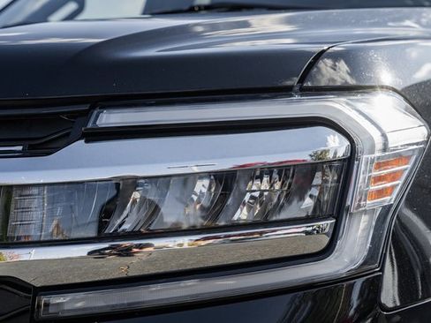 Used 2023 Ford Expedition Max Limited image 15