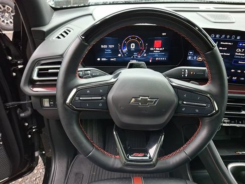 Used 2024 Chevrolet Traverse RS w/ LPO, Floor Liner Package AWD/4WD image 20