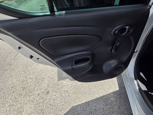Used 2019 Nissan Versa S Plus FWD image 20
