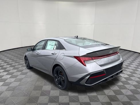 New 2026 Hyundai Elantra SEL Sport Premium FWD image 11