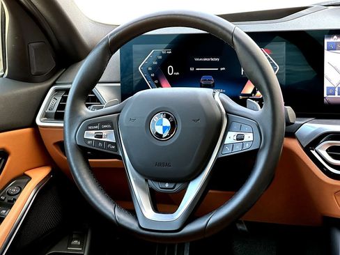 Certified 2024 BMW 330i Sedan RWD image 30