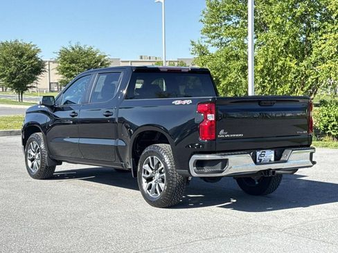 Used 2023 Chevrolet Silverado 1500 LT AWD/4WD image 27