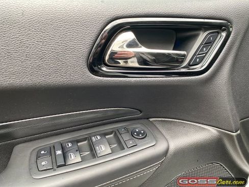 Used 2021 Dodge Durango SRT w/ Technology Group image 27