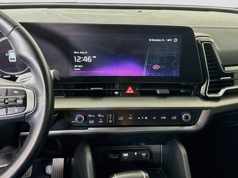 Used 2025 Kia Sportage SX FWD image 18