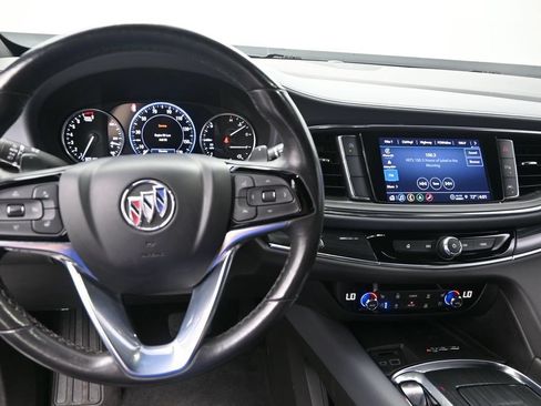 Used 2024 Buick Enclave Premium FWD image 22
