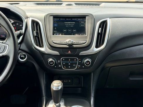 Used 2019 Chevrolet Equinox LT w/ Driver Convenience Package FWD image 23