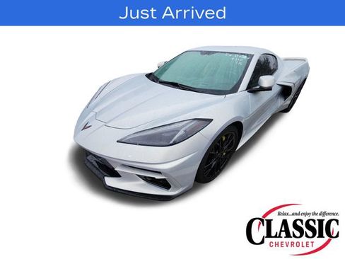 Used 2023 Chevrolet Corvette Stingray Premium Cpe w/ Z51 Performance Package image 4