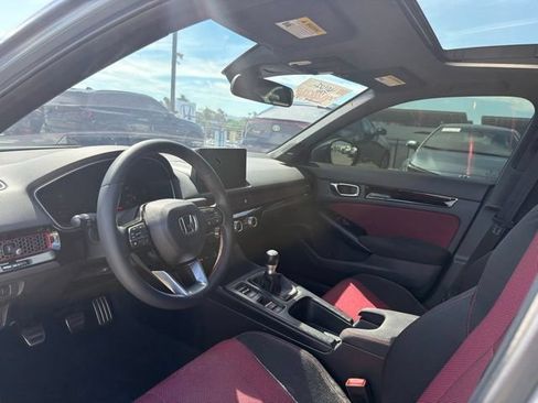 Used 2024 Honda Civic Si image 3