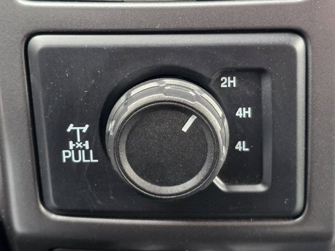 Used 2020 Ford F150 XLT w/ Equipment Group 302A Luxury image 11