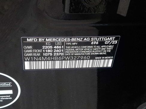 Certified 2023 Mercedes-Benz GLB 250 4MATIC image 26