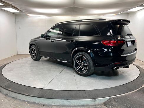 New 2026 Mercedes-Benz GLS 450 4MATIC image 3